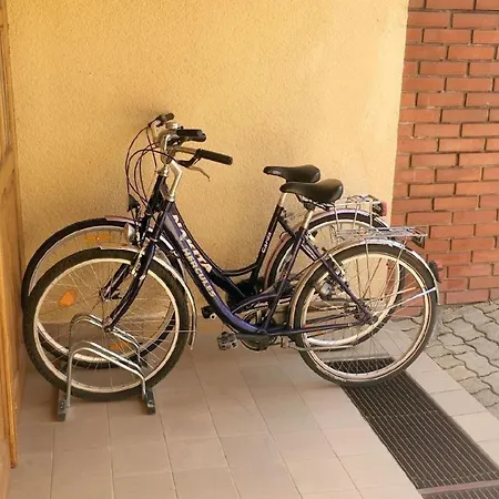 Im Obergeschoss Mit Suedlage Und Balkon Heviz